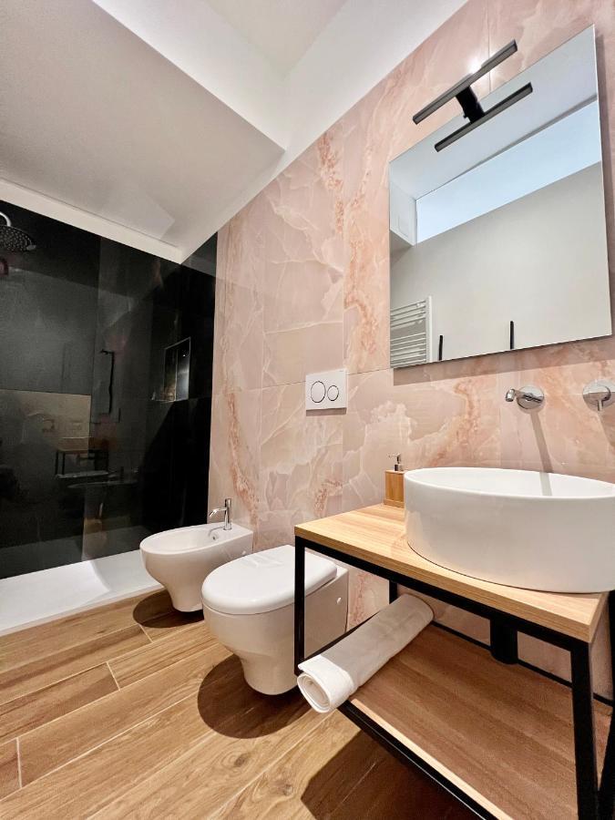 Finella Charming Rooms Bari Exterior foto